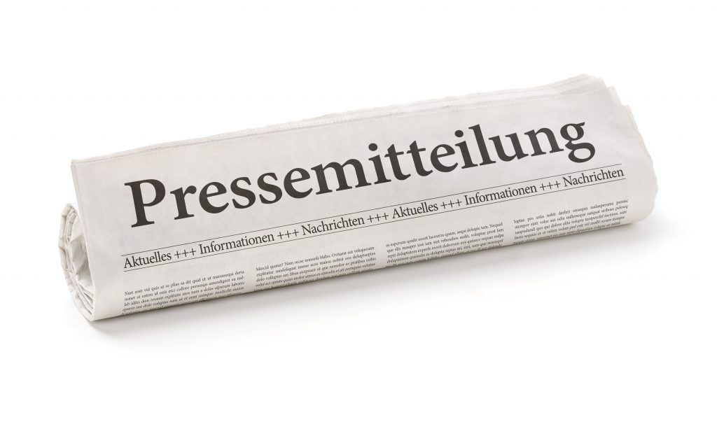 Die Presse miteinzubeziehn, es puplik zu machen ist von enormer Wichtigkeit