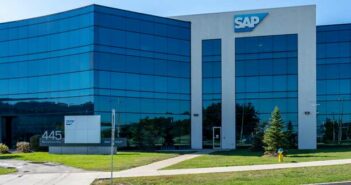 Wer wusste über den SAP Datendiebstahl Bescheid? ( Foto: Adobe Stock-JHVEPhoto )