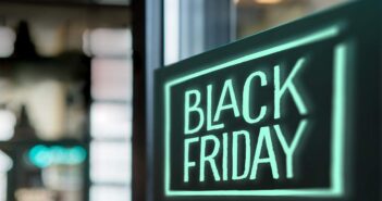 Wie Einzelhändler vom Black Friday profitieren können (Foto: AdobeStock - artjazz - 176300547)